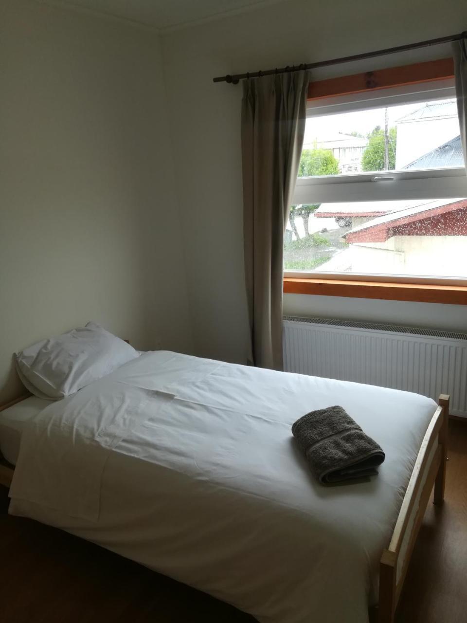 Hostal Camino De Santiago ปวยร์โตนาตาเลส ภายนอก รูปภาพ